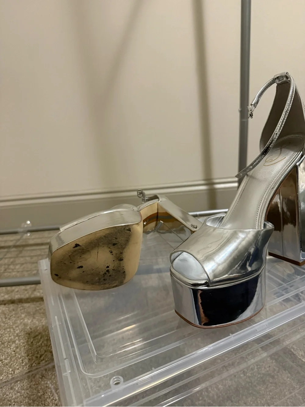 Sam Edelman Kori metallic platform